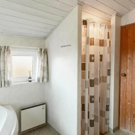 G143-lemvig-syrenvej-43 Дом отдыха *